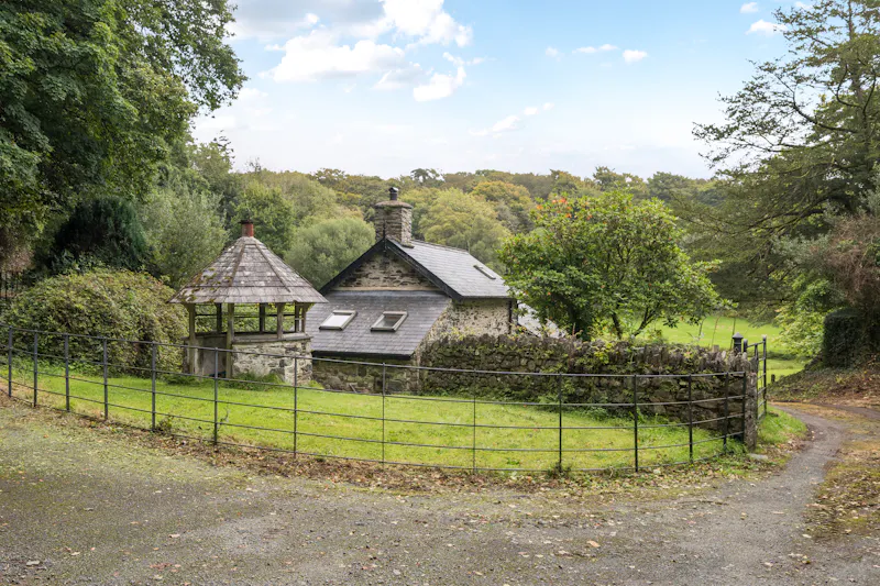 Secluded North Wales estate, C957 (photo 35)