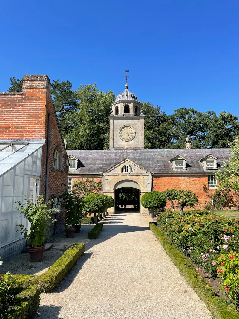 Greenhouse at Stunning Oxfordshire Stately , A1677 (photo 6)