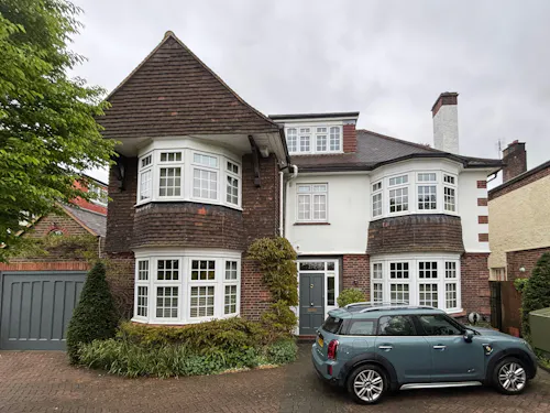 1930s Putney family home, D2845