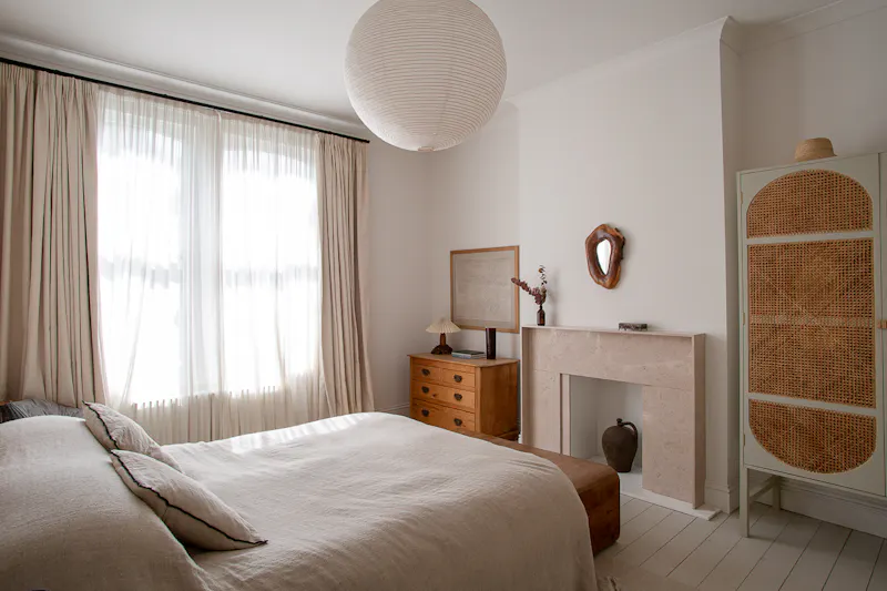 Bedroom at Minimal Townhouse in Hackney , B2112 (photo 22)