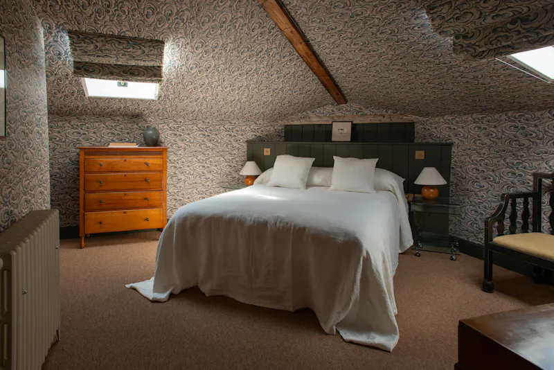 Bedroom at Refined Suffolk Georgian manor, A1690 (photo 55)