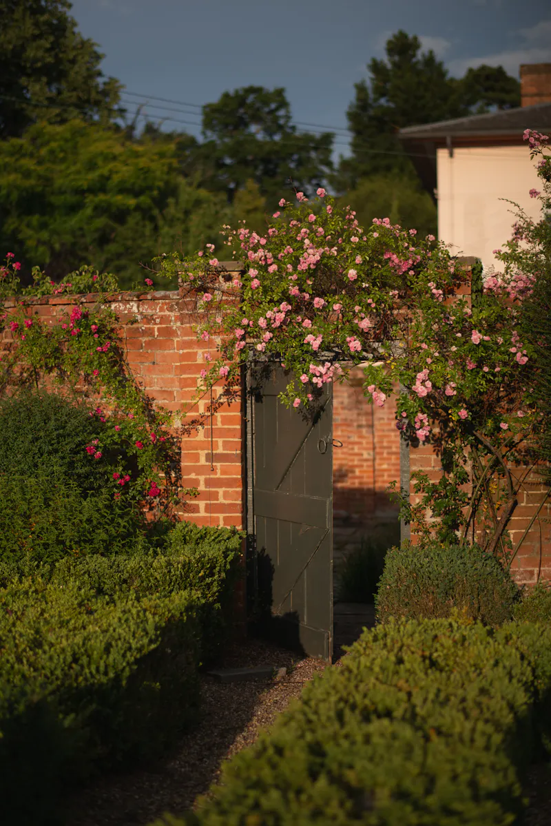Refined Suffolk Georgian manor, A1690 (photo 68)