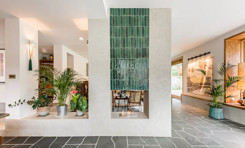 Mid-century Henley family home, D2867 (photo 9)