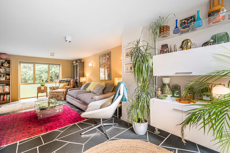 Mid-century Henley family home, D2867 (photo 21)