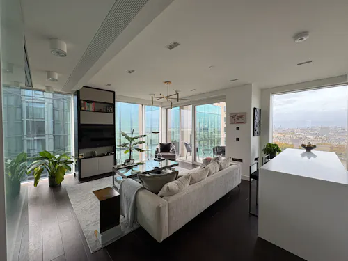 Waterloo modern apartment, F1270