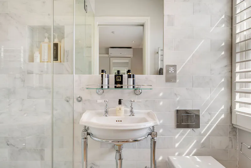 Luxury Parsons Green home, B2109 (photo 24)