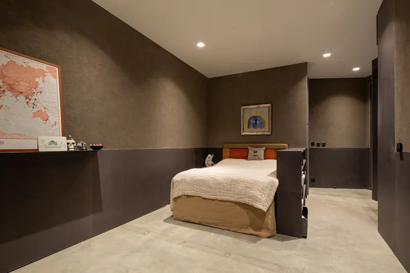 Bedroom at Architect Designed Camden Home, B2106 (photo 30)
