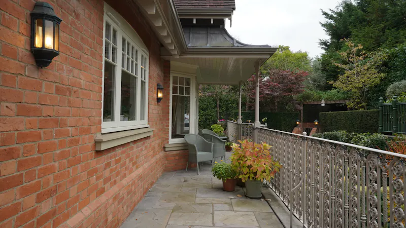 Balcony at Modern Victorian Coach House, B2107 (photo 25)
