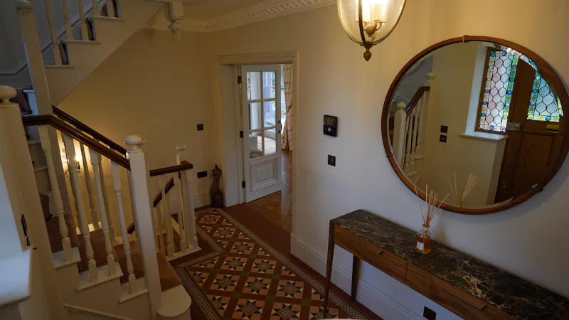 Corridor at Modern Victorian Coach House, B2107 (photo 18)