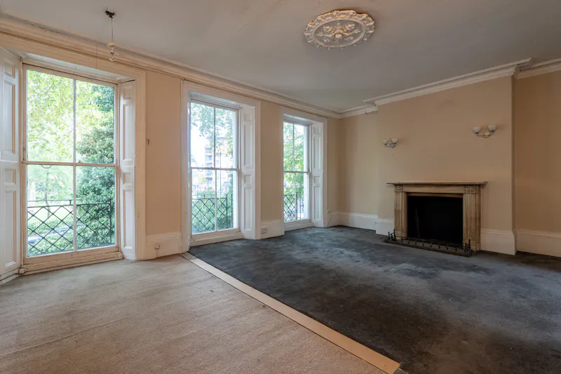 Fireplace at Vacant Newington Green Georgian, A1682 (photo 22)