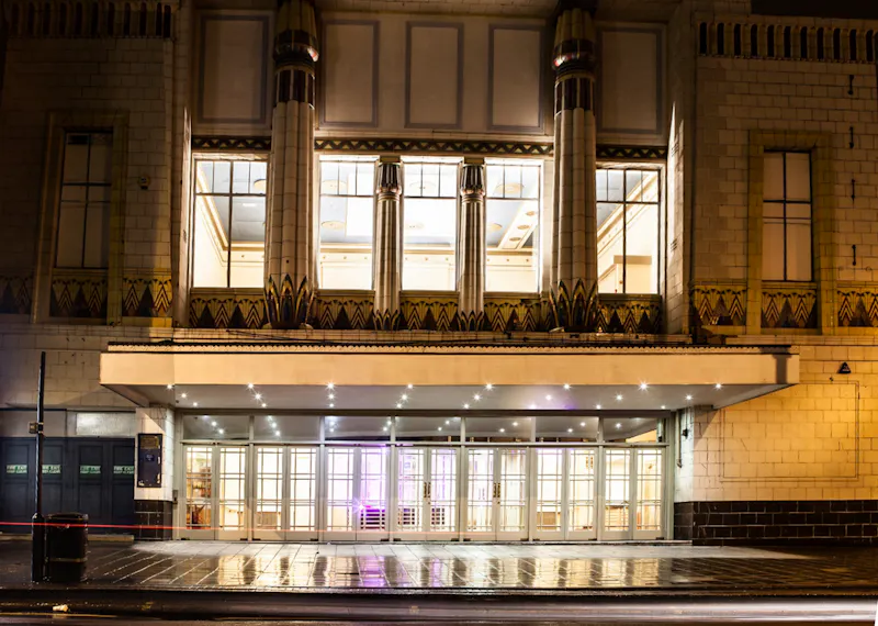 Art Deco Islington Auditorium, R882 (photo 14)