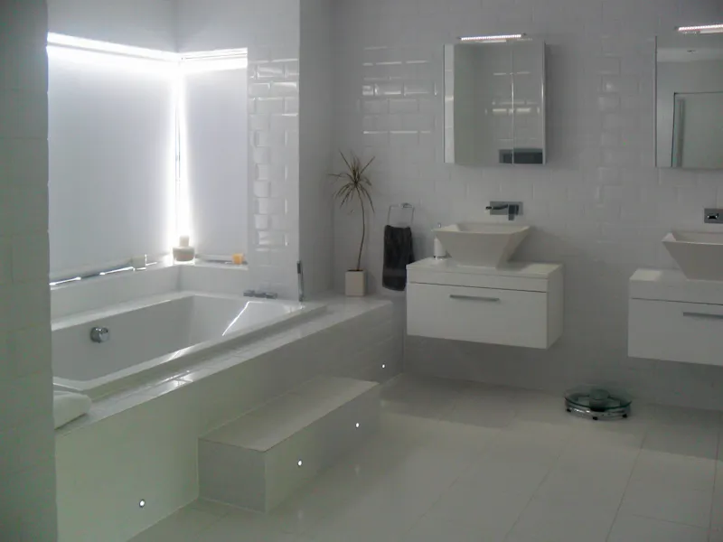 Bath at Large Modern Mill Hill Home, K381 (photo 19)