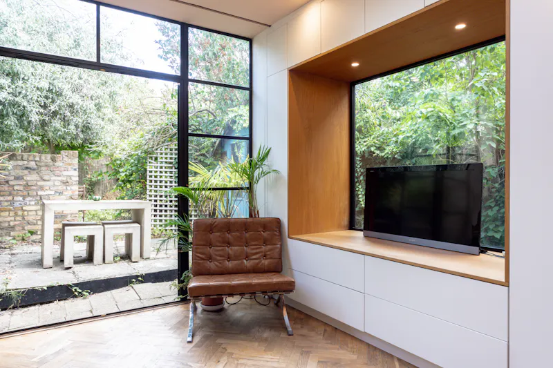 Living Room at White City Victorian apartment, B2111 (photo 8)