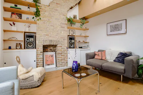 Design-led Leyton Home, B2122