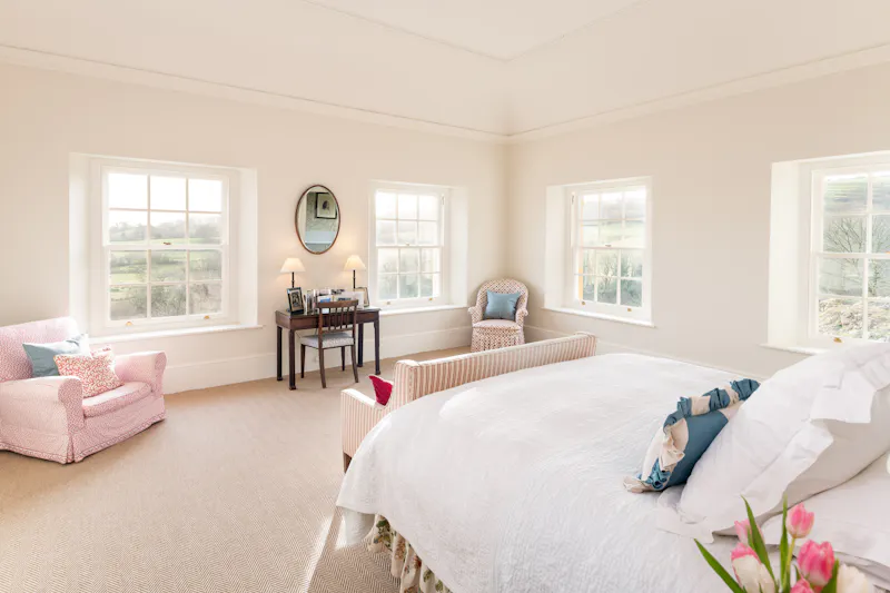 Bedroom at Stunning Georgian style home, D2861 (photo 19)