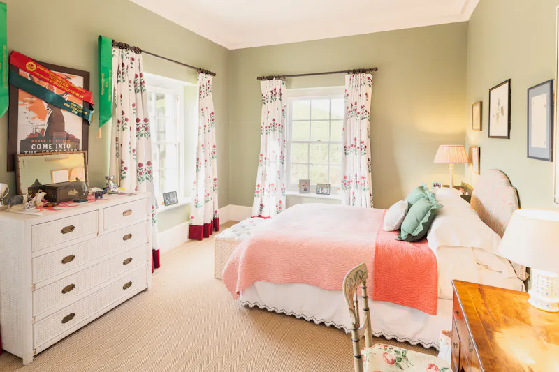 Bedroom at Stunning Georgian style home, D2861 (photo 24)