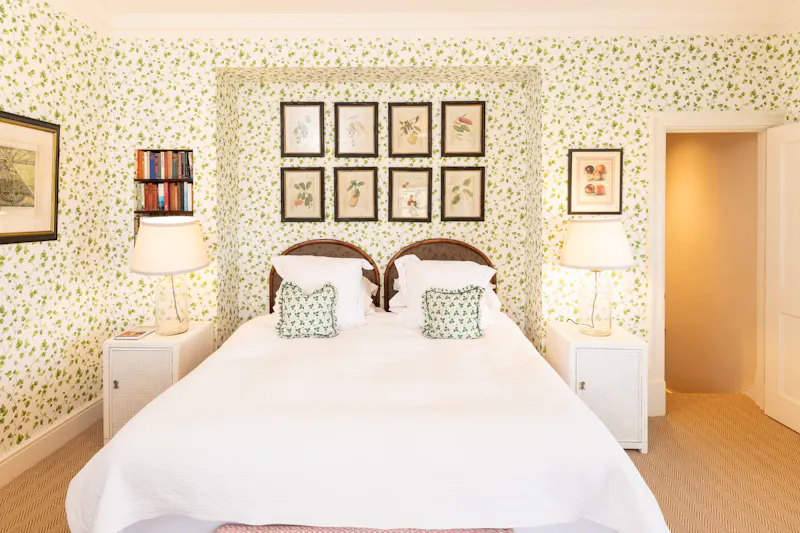 Bedroom at Stunning Georgian style home, D2861 (photo 28)