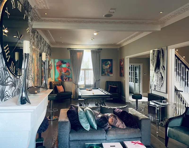 Living Room at Sleek Fulham Townhouse, B2110 (photo 15)