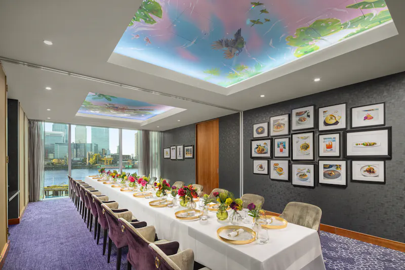 Boardroom at Greenwich Peninsula luxury hotel, R883 (photo 12)