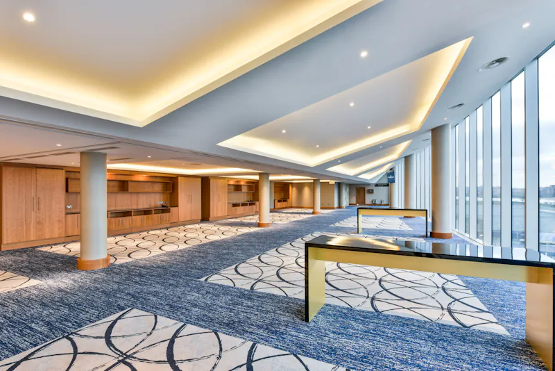Greenwich Peninsula luxury hotel, R883 (photo 8)