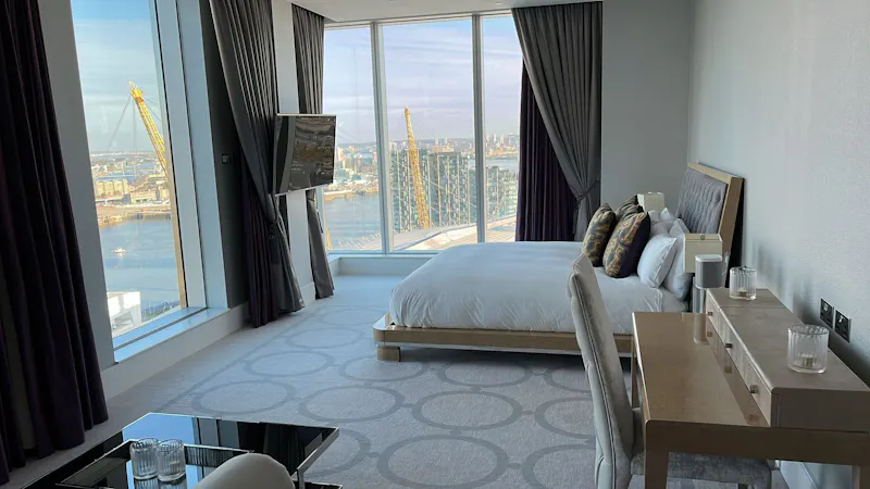 Greenwich Peninsula luxury hotel, R883 (photo 28)