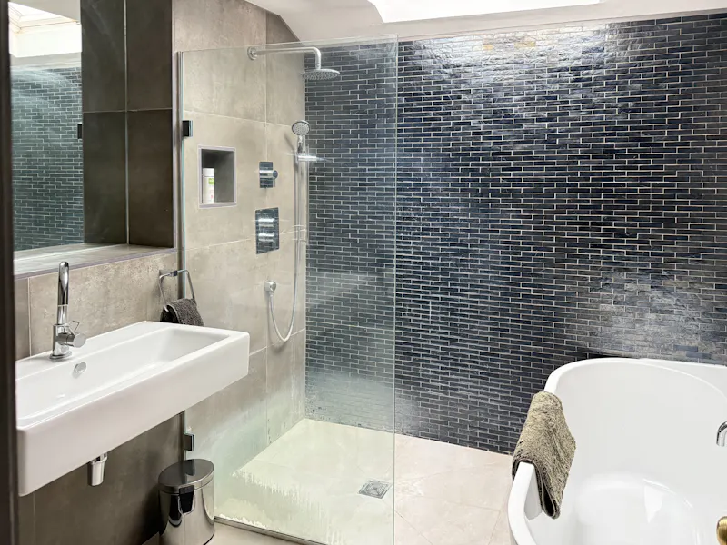 Bathroom at  Hatfield Mansion Conversion, A1683 (photo 28)