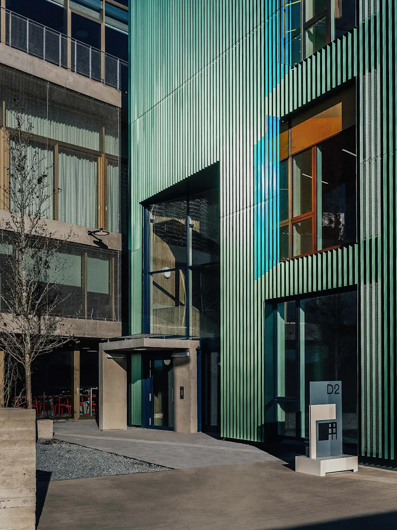 Architect designed London hub, N568 (photo 27)