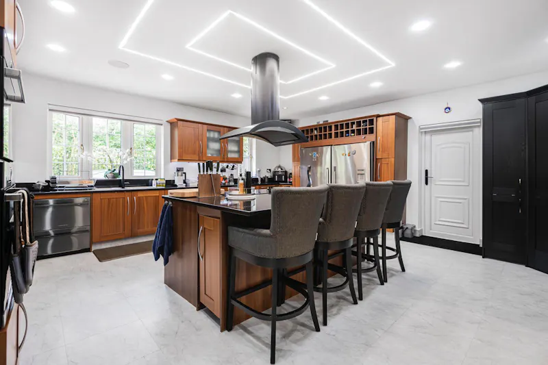 Hadley Wood luxe home, D2854 (photo 18)