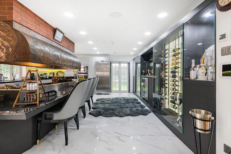 Hadley Wood luxe home, D2854 (photo 29)