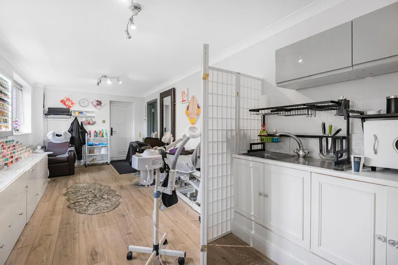 Hadley Wood luxe home, D2854 (photo 51)