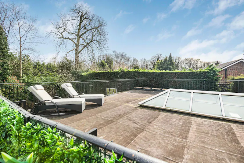 Hadley Wood luxe home, D2854 (photo 76)
