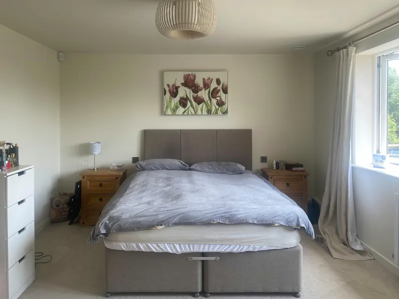 Bedroom at Light-filled Rickmansworth Home, D2853 (photo 30)