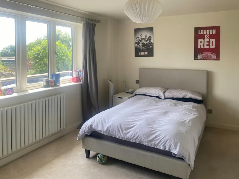 Bedroom at Light-filled Rickmansworth Home, D2853 (photo 35)