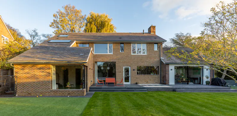 Garden at Mid-Century Dulwich home, D2855 (photo 39)