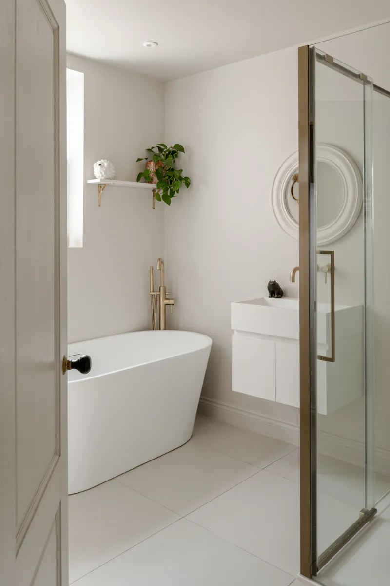 Bathroom at Tasteful Muswell Hill Edwardian, E550 (photo 16)