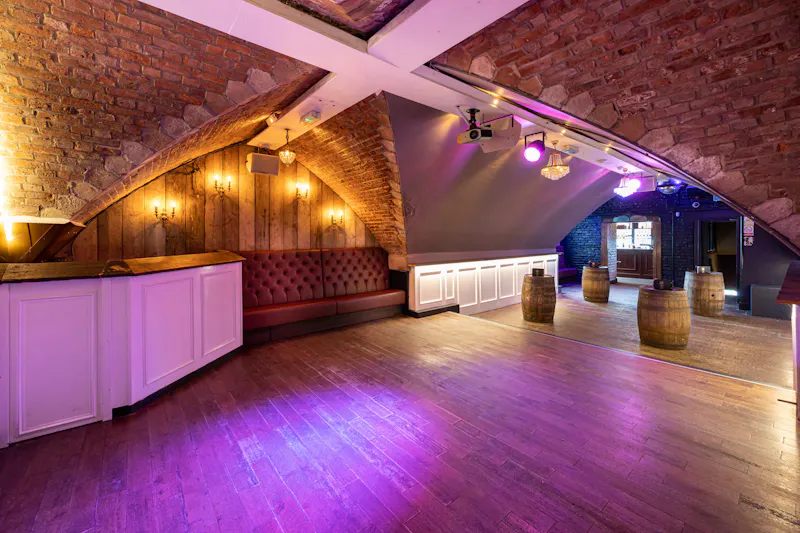 Manchester Canal Event Space, R884 (photo 16)