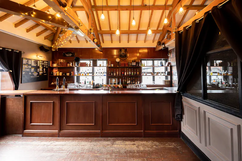 Panelling at Manchester Canal Event Space, R884 (photo 11)