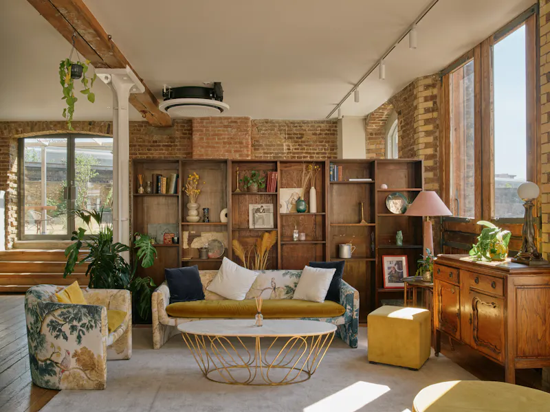Living Room at Versatile London Shoot Space, N494 (photo 13)