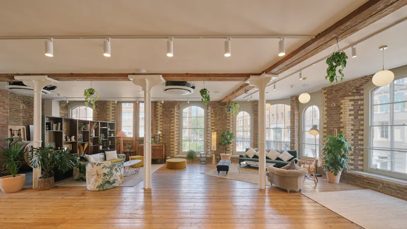 Floor - wooden at Versatile London Shoot Space, N494 (photo 8)