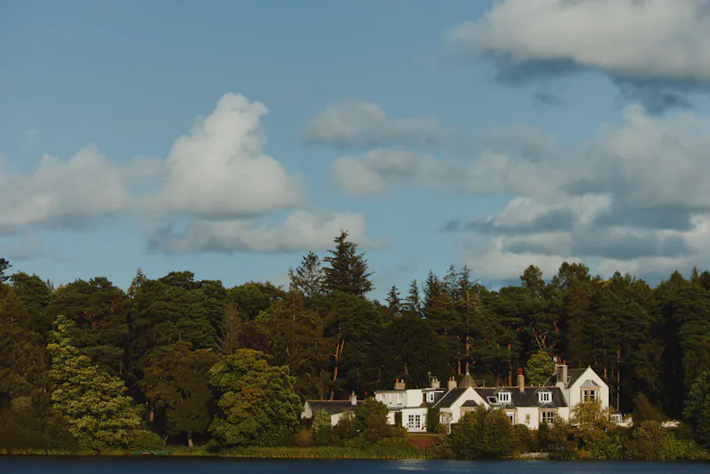 Whimsical Elgin country house, B2127 (photo 61)