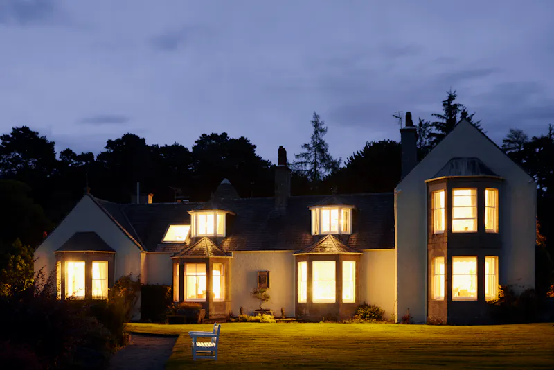 Whimsical Elgin country house, B2127 (photo 66)