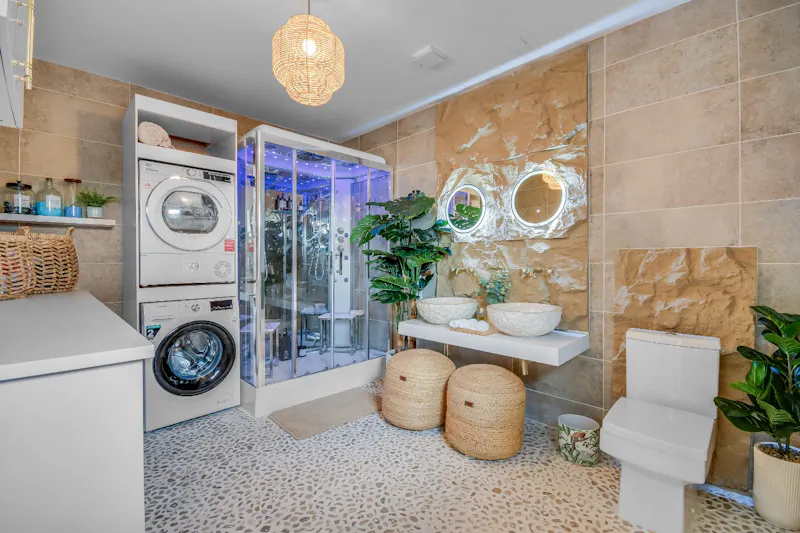Shower at Quirky Brentwood Home, D2858 (photo 16)