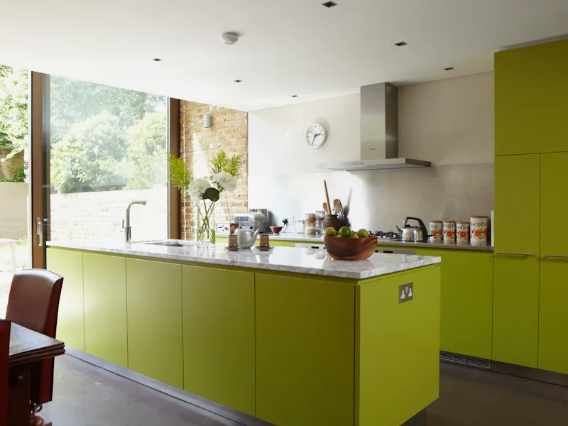 Kitchen at Shepherd's Bush family home, B2116 (photo 7)