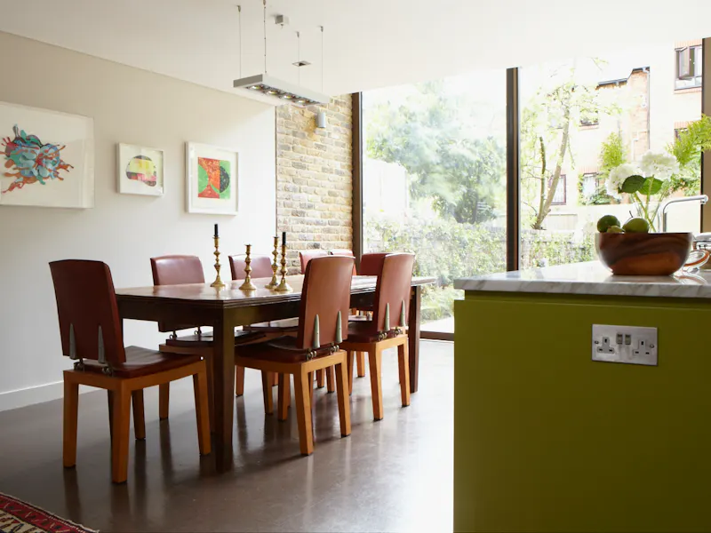 Open plan at Shepherd's Bush family home, B2116 (photo 13)