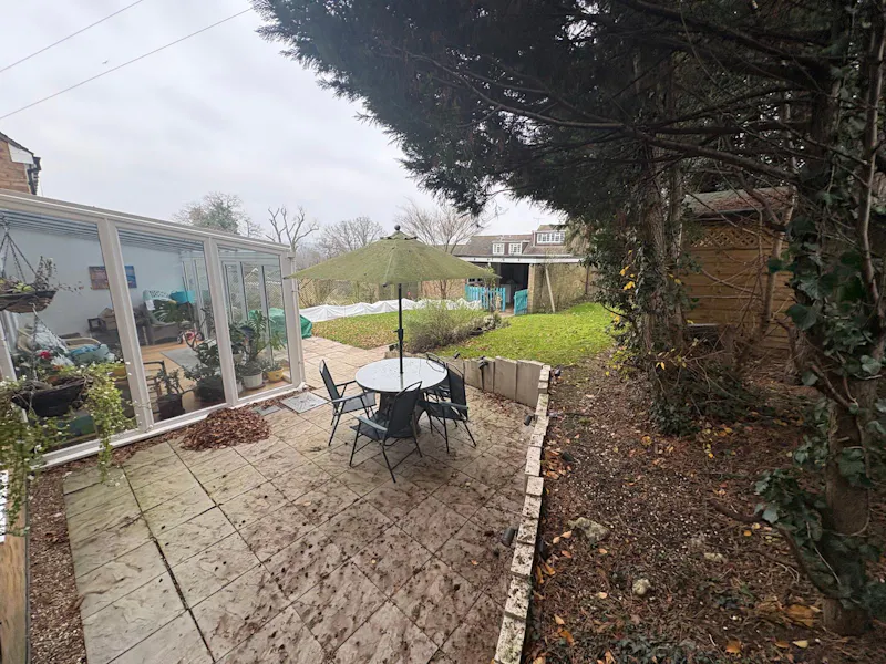 Pinner family home, D2863 (photo 25)