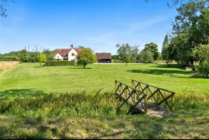 Garden at Saffron Walden Period Farmhouse, L780 (photo 25)