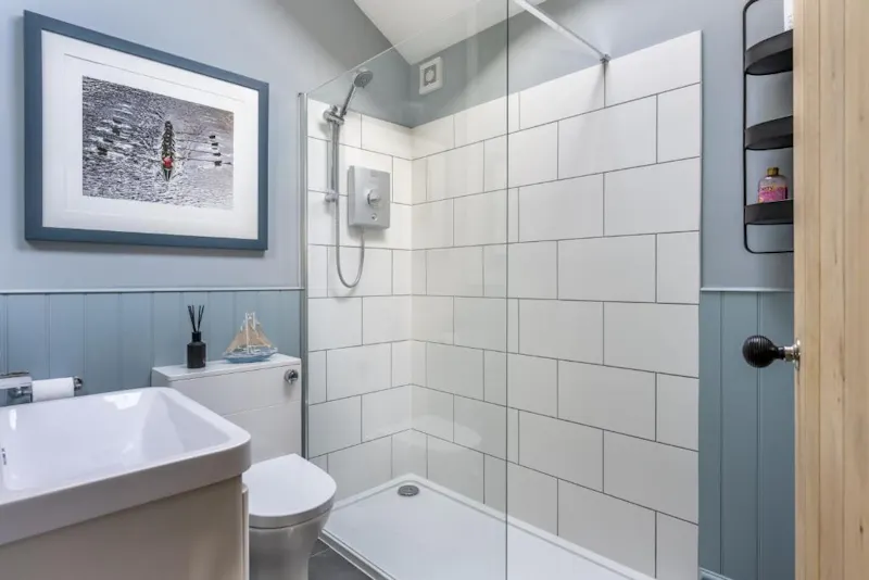Bathroom at Stunning Dorking Victorian Home, B2115 (photo 20)