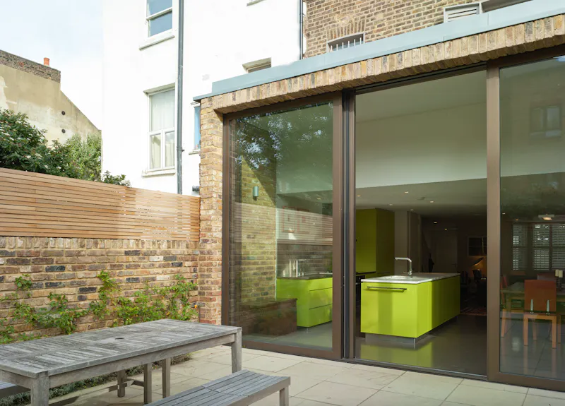 Shepherd's Bush family home, B2116 (photo 25)