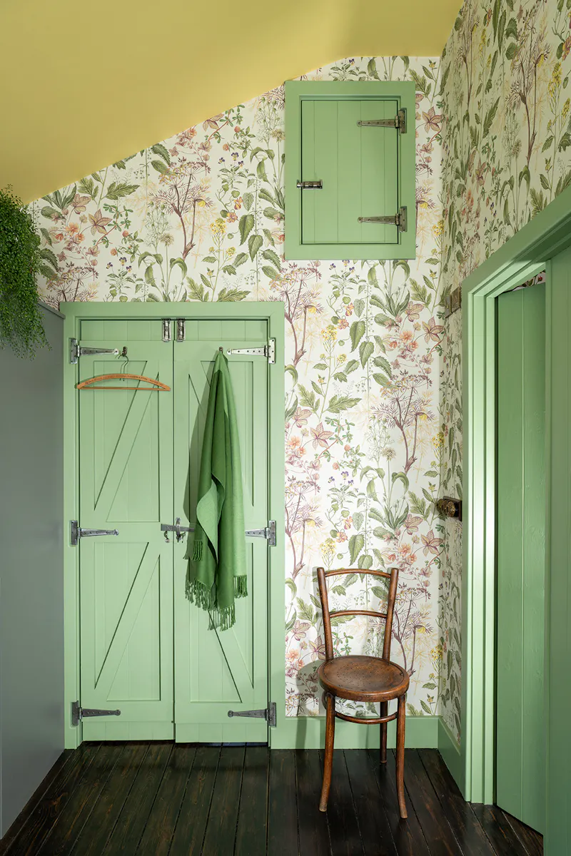 Colourful cosy Hertford cottage, C954 (photo 28)