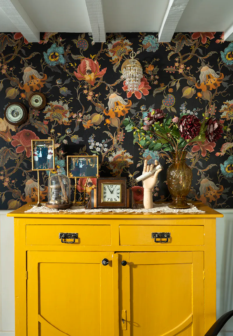 Colourful cosy Hertford cottage, C954 (photo 5)